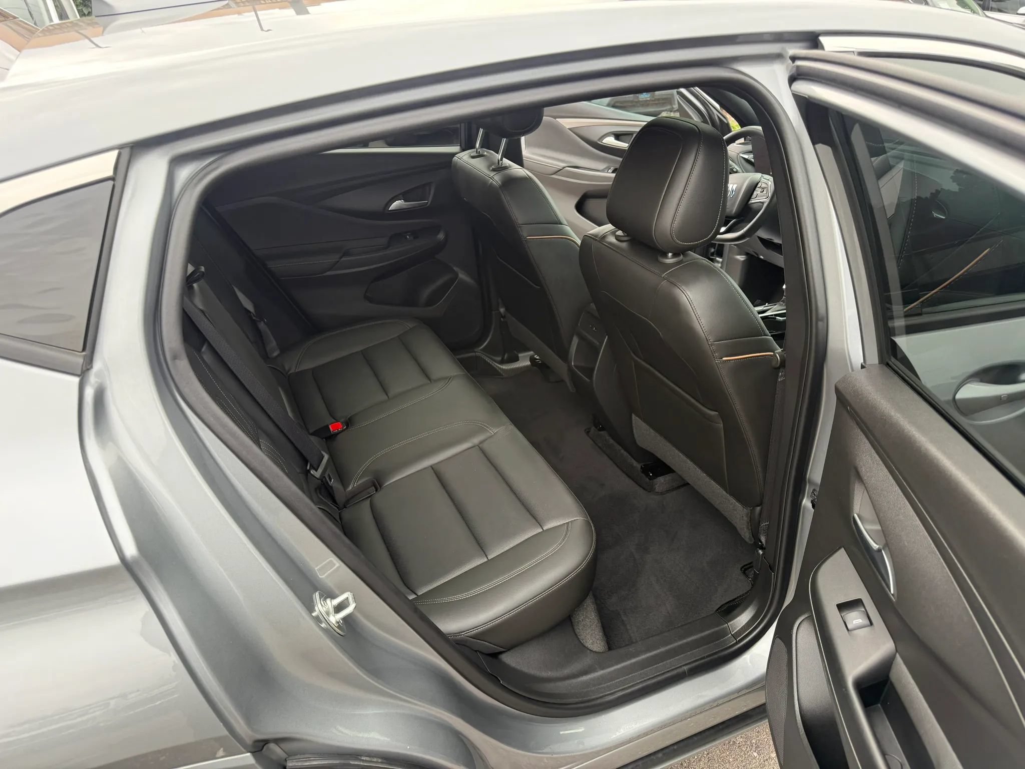 Used 2024 Buick Envista Avenir FWD image 13