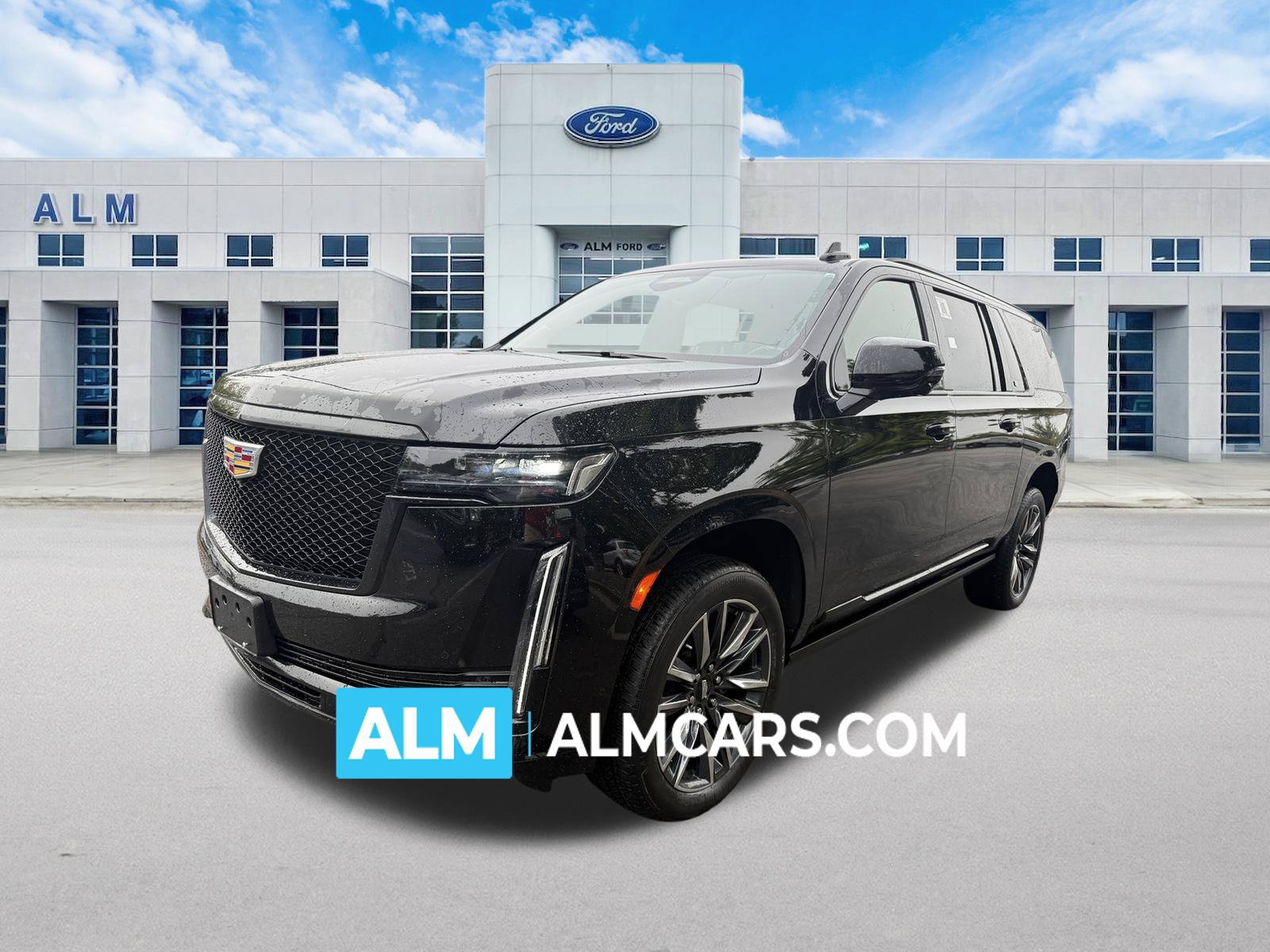 Used 2023 Cadillac Escalade ESV Sport Platinum AWD/4WD image 1