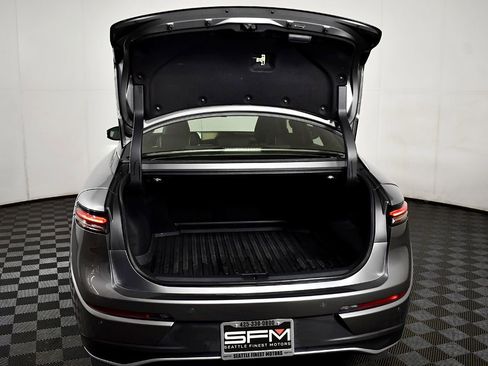 Used 2023 Toyota Crown Platinum image 48