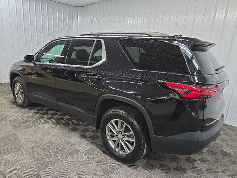 Used 2023 Chevrolet Traverse LT AWD/4WD image 9