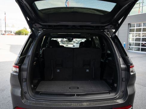 New 2025 Jeep Grand Cherokee L Limited AWD/4WD image 9