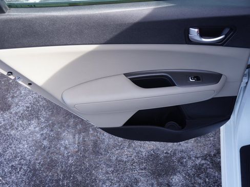 Used 2017 Kia Optima LX w/ Convenience Package image 29