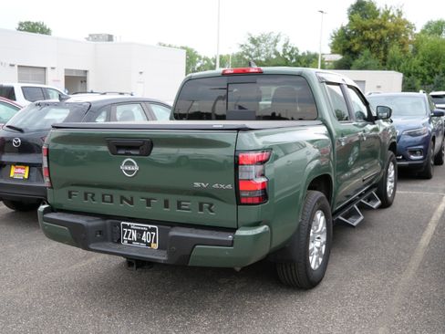 Used 2023 Nissan Frontier SV w/ SV Convenience Package AWD/4WD image 6