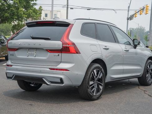 New 2026 Volvo XC60 B5 Plus w/ Protection Package Premier AWD/4WD image 5