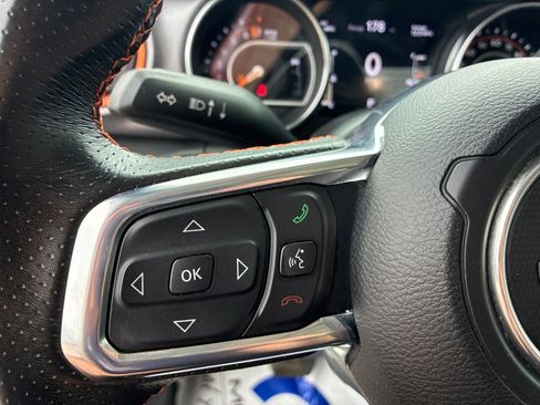 Used 2023 Jeep Gladiator Mojave w/ LED Lighting Group AWD/4WD image 24