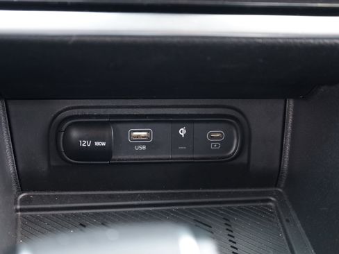 Used 2024 Kia Sportage EX FWD image 10