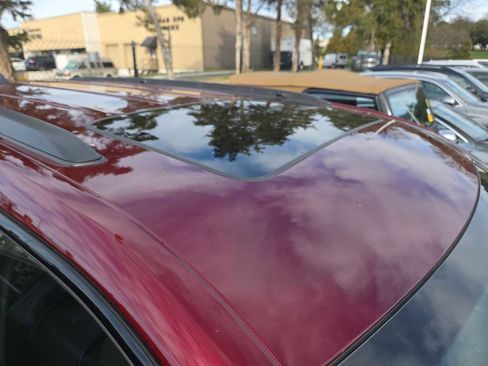 Used 2024 Jeep Grand Cherokee L Altitude image 3