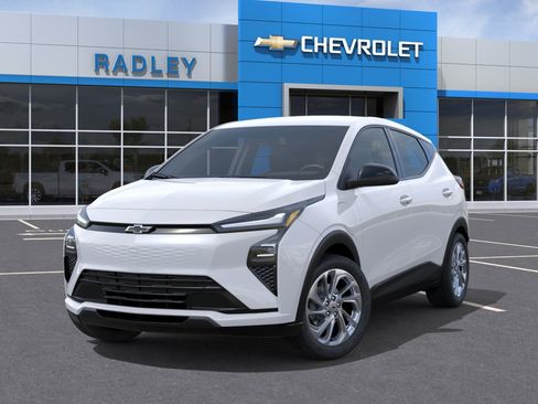 New 2027 Chevrolet Bolt LT FWD image 6