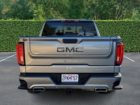 Used 2025 GMC Sierra 1500 Denali Ultimate image 8