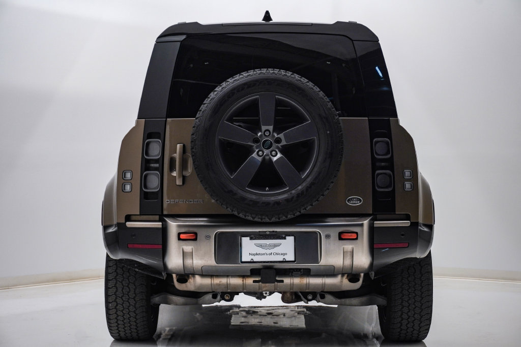 Used 2021 Land Rover Defender 110 X AWD/4WD image 8