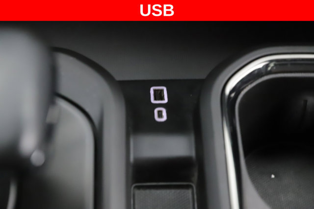 Used 2024 GMC Sierra 1500 AT4 w/ Technology Package AWD/4WD image 27