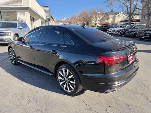 Used 2022 Audi A4 2.0T Prestige w/ Prestige Package image 9