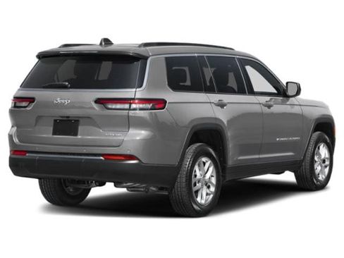 New 2027 Jeep Grand Cherokee L 4WD image 3