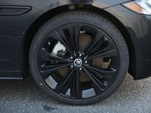 New 2024 Jaguar XF R-Dynamic SE image 34