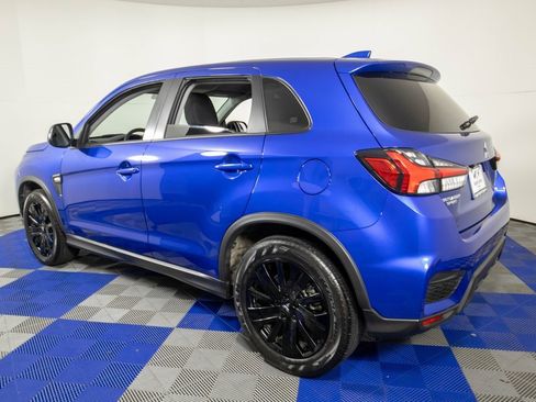 Used 2024 Mitsubishi Outlander Sport LE image 7