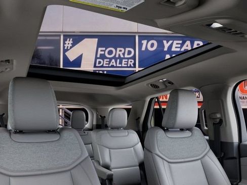 New 2027 Ford Explorer Active w/ Active Comfort Package AWD/4WD image 22