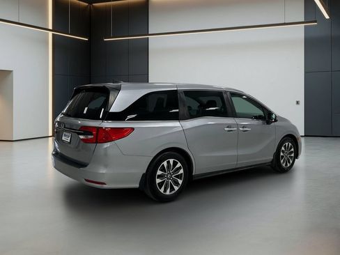 Used 2022 Honda Odyssey EX-L image 6