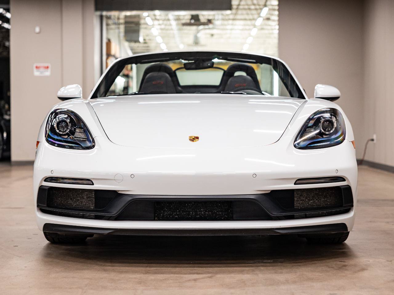 Used 2018 Porsche 718 Boxster GTS RWD image 8