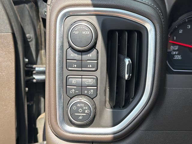 Used 2020 Chevrolet Silverado 1500 LT Trail Boss AWD/4WD image 33