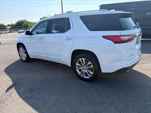 Used 2020 Chevrolet Traverse High Country w/ LPO, Floor Liner Package FWD image 10