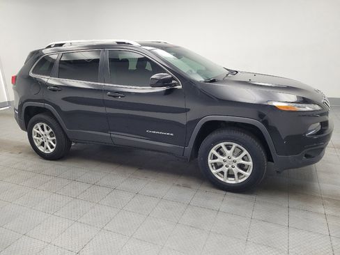 Used 2016 Jeep Cherokee Latitude w/ Comfort & Sound Group AWD/4WD image 11