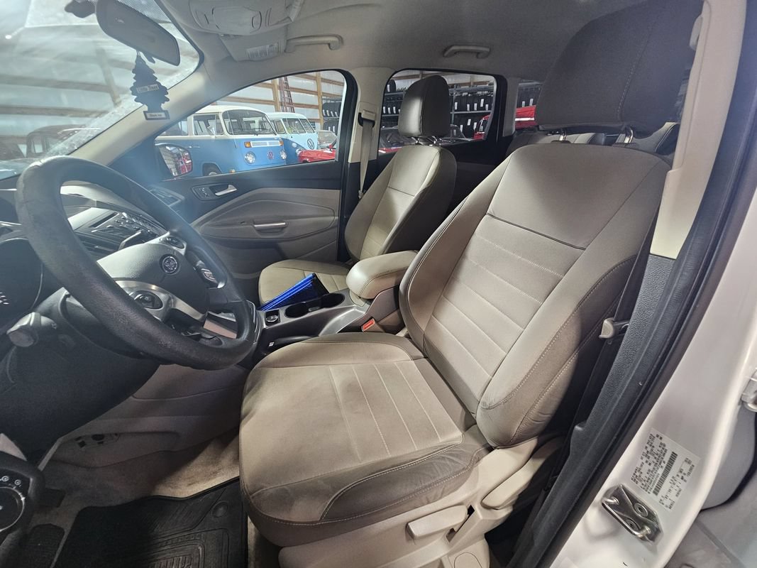 Used 2013 Ford Escape SE FWD image 13