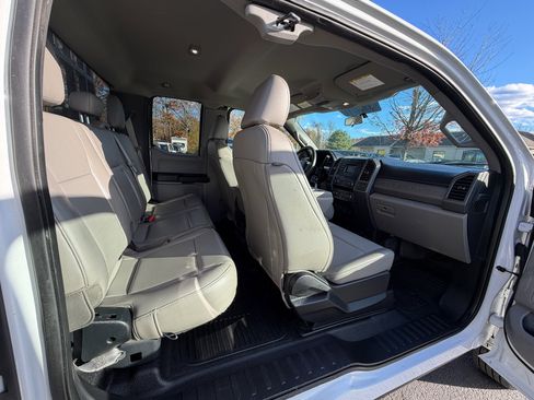 Used 2019 Ford F250 XL w/ Power Equipment Group image 35