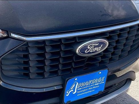 Used 2023 Ford Escape Active AWD/4WD image 31