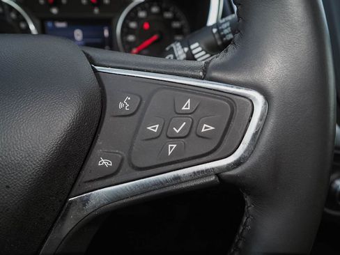 Used 2020 Chevrolet Equinox LT image 33