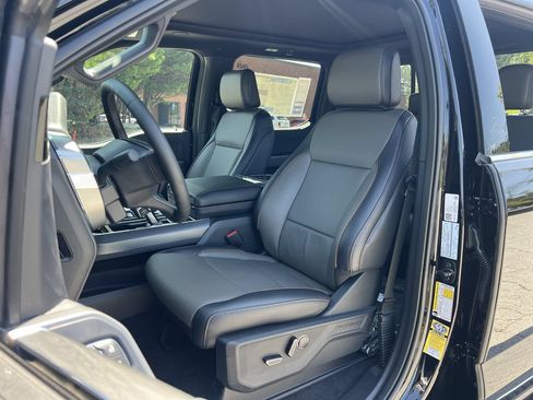 New 2026 Ford F150 Lariat w/ Equipment Group 502A High AWD/4WD image 18