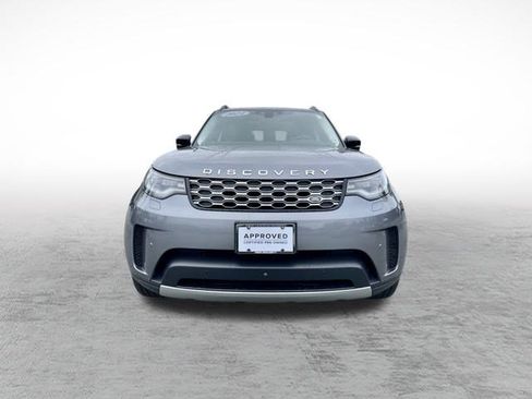 Certified 2024 Land Rover Discovery S image 2