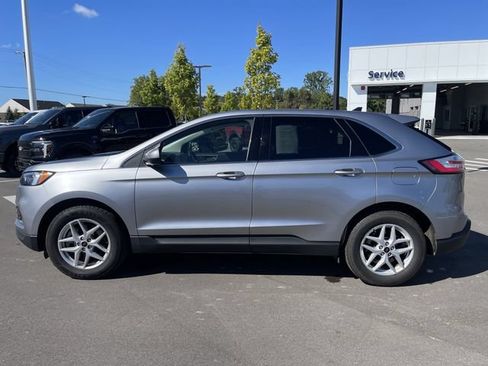 Used 2024 Ford Edge SEL AWD/4WD image 2