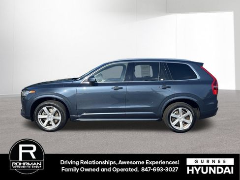 Used 2023 Volvo XC90 B5 Core AWD/4WD image 5