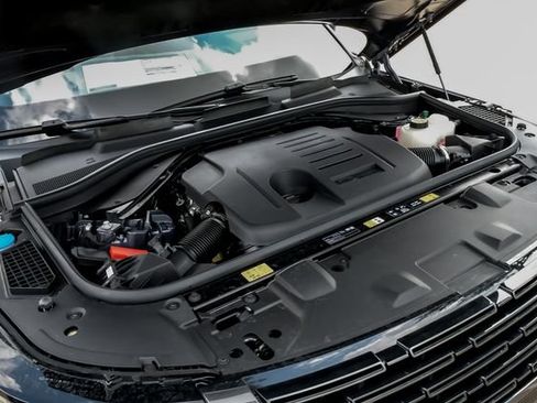 New 2026 Land Rover Range Rover Long Wheelbase SE AWD/4WD image 53