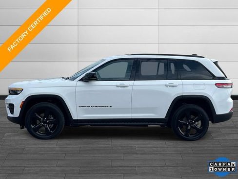 Used 2024 Jeep Grand Cherokee Altitude AWD/4WD image 6