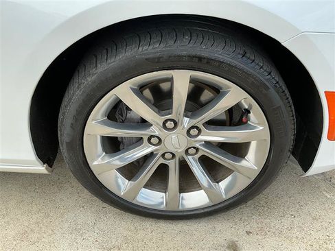Used 2019 Cadillac CTS Luxury RWD image 24
