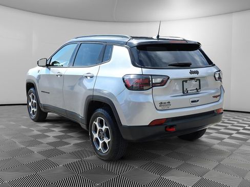 Used 2022 Jeep Compass Trailhawk w/ Trailhawk Elite Group AWD/4WD image 5