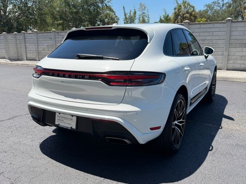 Used 2023 Porsche Macan AWD/4WD image 6