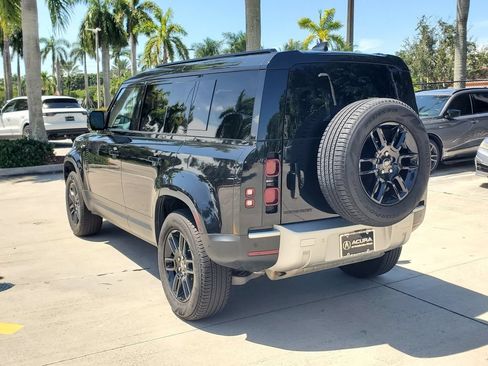 Used 2025 Land Rover Defender 110 S AWD/4WD image 5