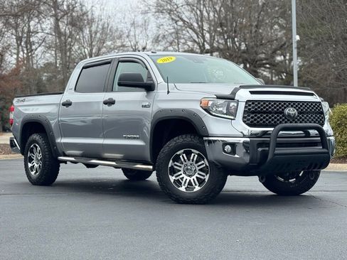 Used 2019 Toyota Tundra SR5 image 2
