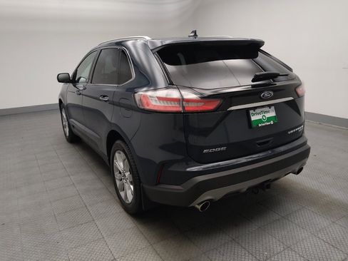Used 2019 Ford Edge Titanium w/ Cold Weather Package AWD/4WD image 5