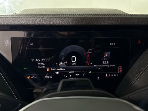 Used 2025 GMC Yukon Denali w/ Denali Reserve Package AWD/4WD image 23