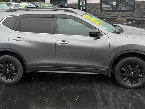 Used 2017 Nissan Rogue SV w/ Midnight Edition Package AWD/4WD image 3