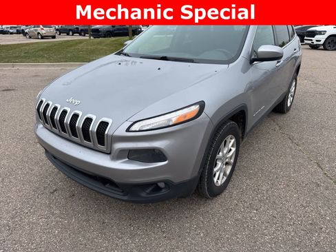 Used 2014 Jeep Cherokee Latitude image 1