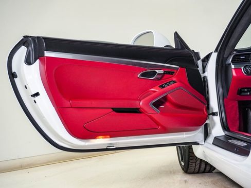 Certified 2015 Porsche 911 Carrera image 25