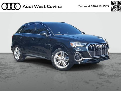 Used 2024 Audi Q3 2.0T Premium Plus w/ Premium Plus Package AWD/4WD image 1