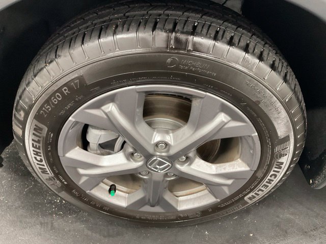 Certified 2026 Honda HR-V LX image 9