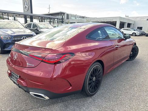 Used 2024 Mercedes-Benz CLE 300 4MATIC Coupe image 7