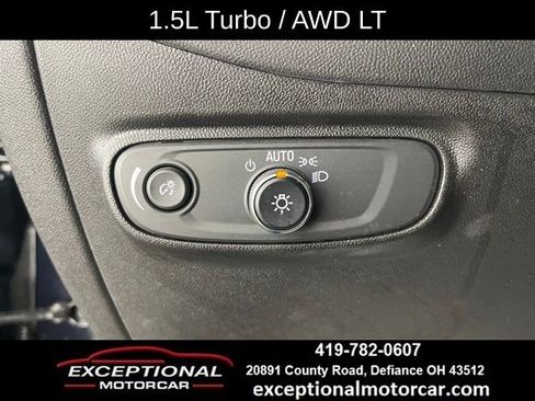Used 2021 Chevrolet Equinox LT AWD/4WD image 36