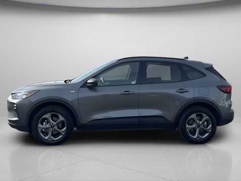 Used 2025 Ford Escape ST-Line image 8